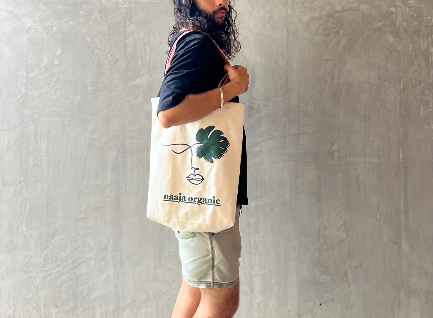 Long Weekend Tote - Longing